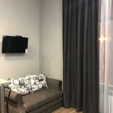 New Appartment-studio іn The Center Of 아파트 *