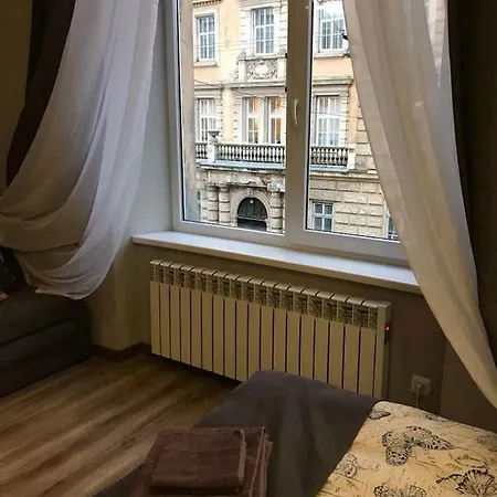 아파트 New Appartment-studio іn The Center Of